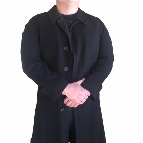 Armani Neumann Marcus black large coat size 42/C - Picture 4 of 15